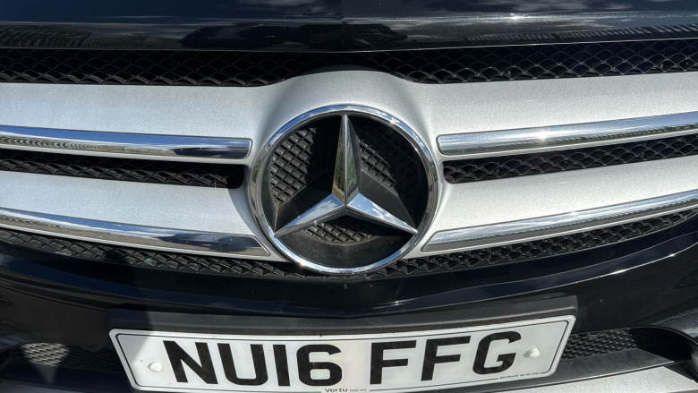 Mercedes-Benz GLA 220d 4Matic AMG Line 5dr Auto [Prem Plus] Diesel Hatchback